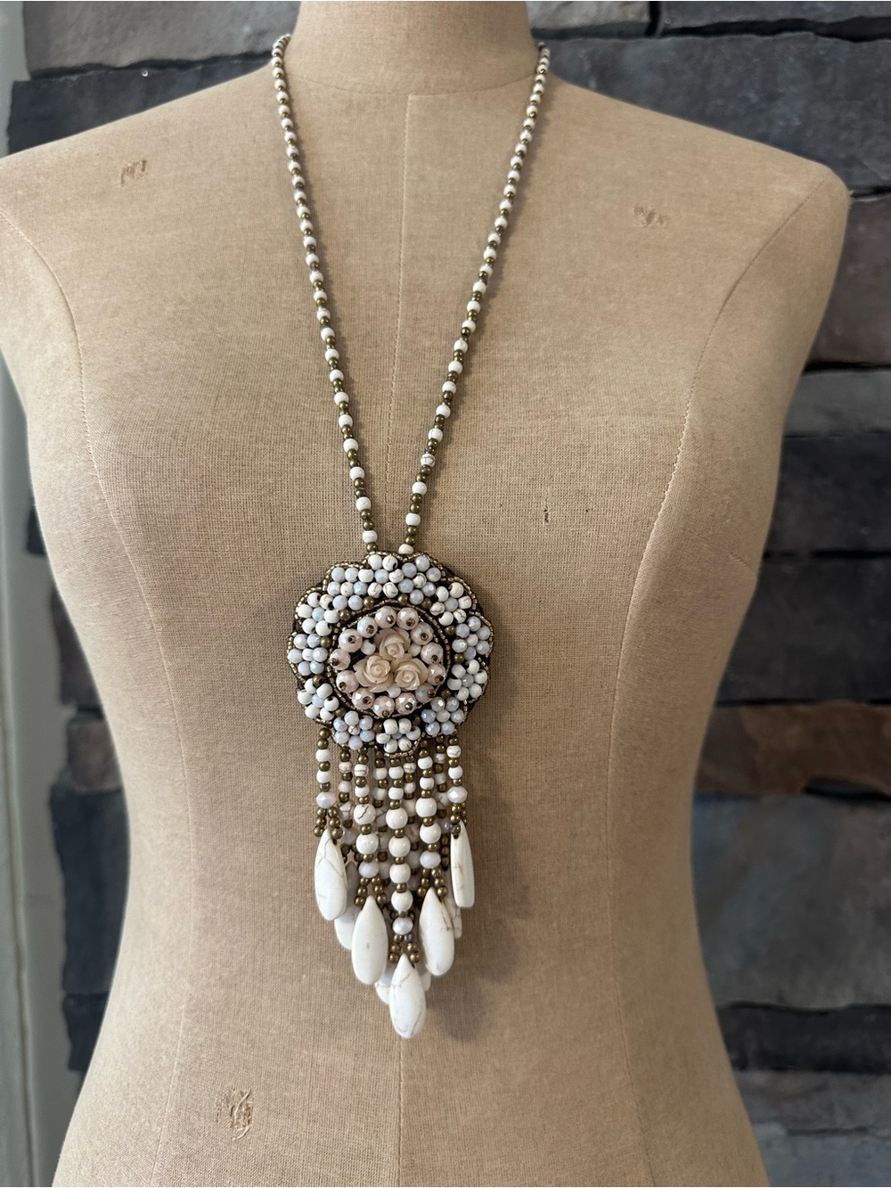 Beaded Floral Pendant Statement Necklace - White and Gold
